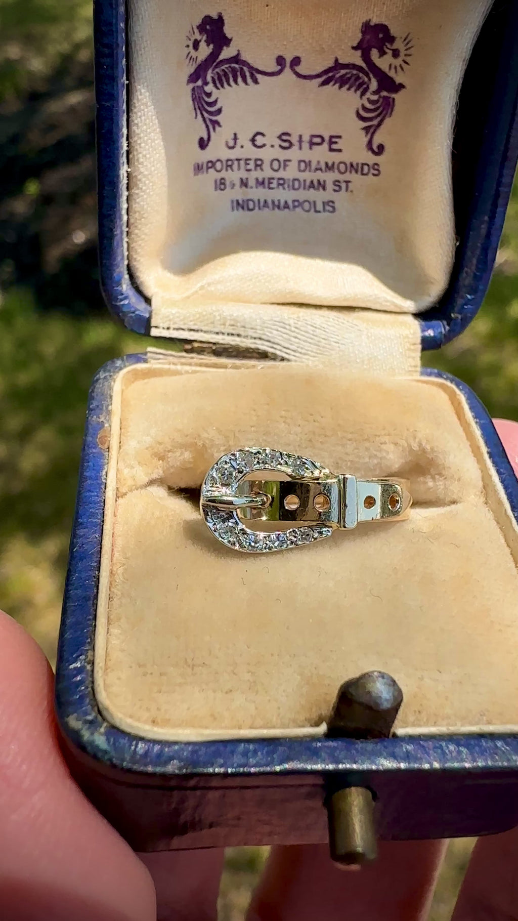 14K Vintage Diamond Buckle Ring